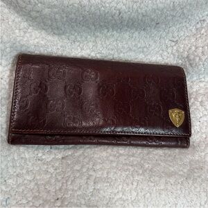 Authentic Gucci Guccissima long leather wallet w/unbranded adjustable gold chain